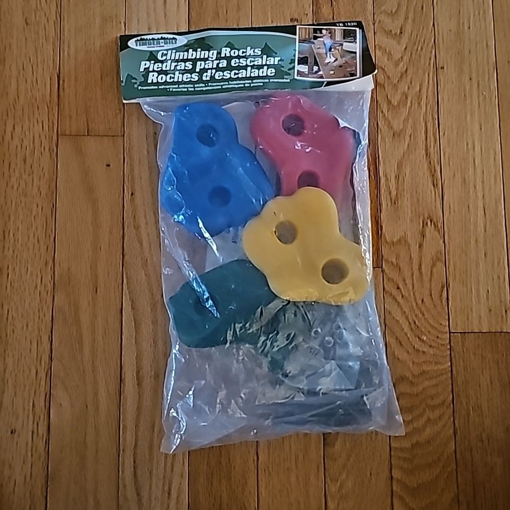 NEW: TIMBER-BILT CLIMBING ROCKSNEW in PACKAGE 4 colors